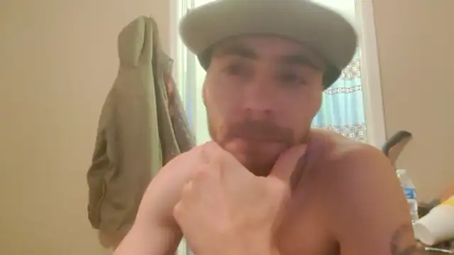 Huntzg23 online show from February 4, 2026, 7:20 pm