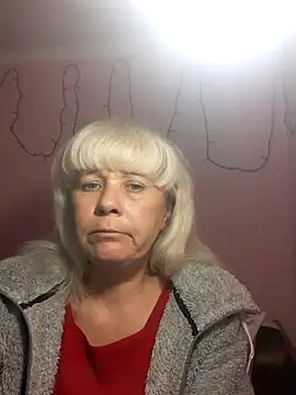 sakura blonde online show from March 2, 2026, 7:43 pm