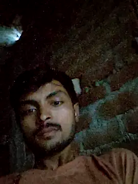 Suraj223kumar online show from October 4, 2025, 3:04 am