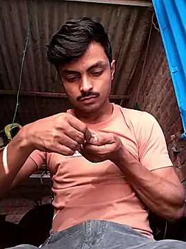 Suraj223kumar online show from November 9, 2025, 2:32 am