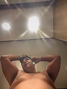 SecretlyDD online show from February 28, 2025, 5:59 pm