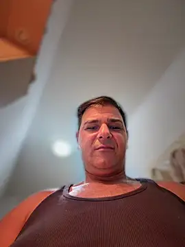 SecretlyDD online show from February 21, 2026, 9:38 pm