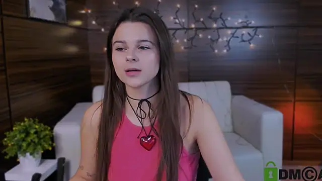 Snapshot of berry_alma chatting on January 24, 2025, 8:43 pm berry alma online show from January 24, 2025, 8:43 pm