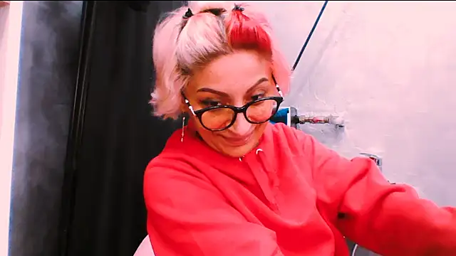 Lucky Deniz online show from November 25, 2025, 8:25 am