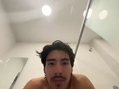 Snapshot of GIOOOO568 chatting on February 15, 2026, 2:08 am GIOOOO568 online show from February 15, 2026, 2:08 am