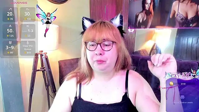 chloe prg online show from February 2, 2026, 3:11 pm