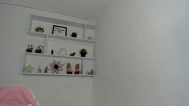 Zizi-campbel online show from December 17, 2024, 10:43 pm