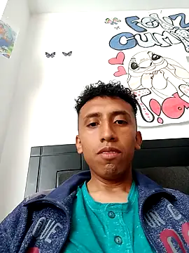 Snapshot of Alex-col chatting on December 23, 2024, 8:03 pm Alex-col online show from December 23, 2024, 8:03 pm