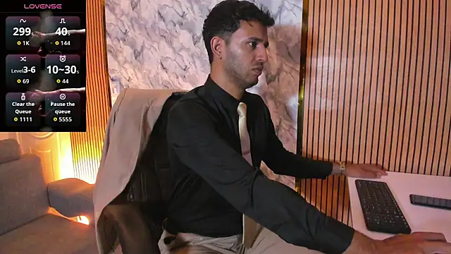 Hideintheoffice online show from October 10, 2025, 1:37 am