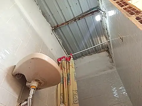 Snapshot of chayanne_odisea chatting on March 3, 2026, 2:23 pm chayanne odisea online show from March 3, 2026, 2:23 pm