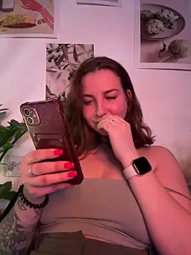 MayaMystic online show from March 11, 2026, 3:07 pm