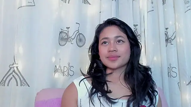 selena bi online show from December 20, 2024, 10:05 am