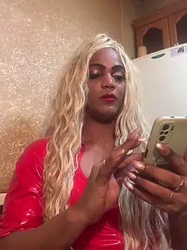 Snapshot of The-Beyonce chatting on January 4, 2025, 10:55 pm The-Beyonce online show from January 4, 2025, 10:55 pm