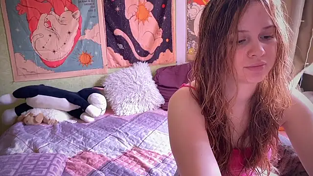 Snapshot of IlonaMurf chatting on March 22, 2025, 6:54 am IlonaMurf online show from March 22, 2025, 6:54 am