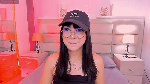 RoseCassie online show from March 2, 2025, 12:54 pm