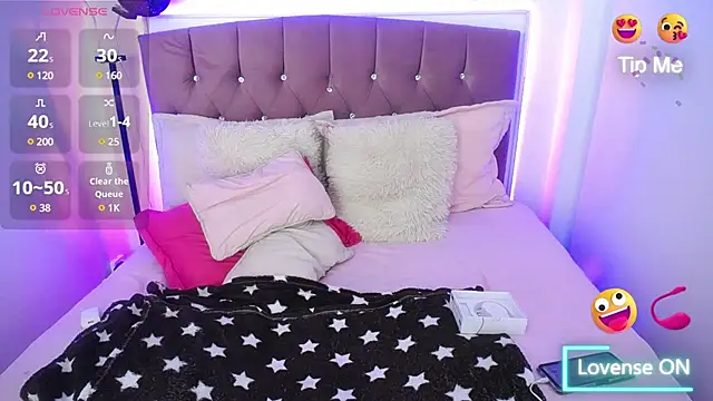 mia collens online show from February 13, 2025, 12:35 am