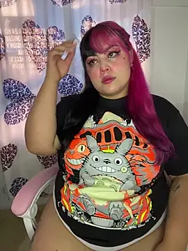 Snapshot of Pinky-Flower chatting on January 14, 2025, 11:05 pm Pinky-Flower online show from January 14, 2025, 11:05 pm