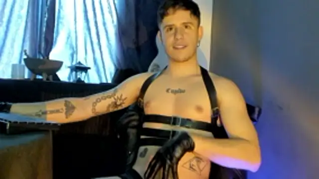 Antonello Vannucci online show from November 7, 2025, 4:51 pm