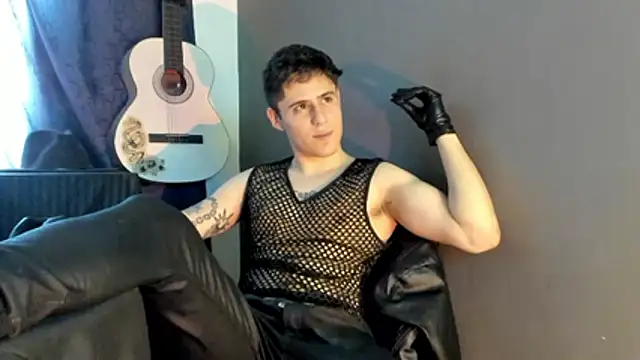 Antonello Vannucci online show from November 19, 2025, 4:18 pm