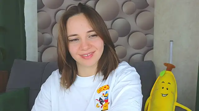 Snapshot of Cute_smile_sharon chatting on February 20, 2025, 4:50 am Cute smile sharon online show from February 20, 2025, 4:50 am