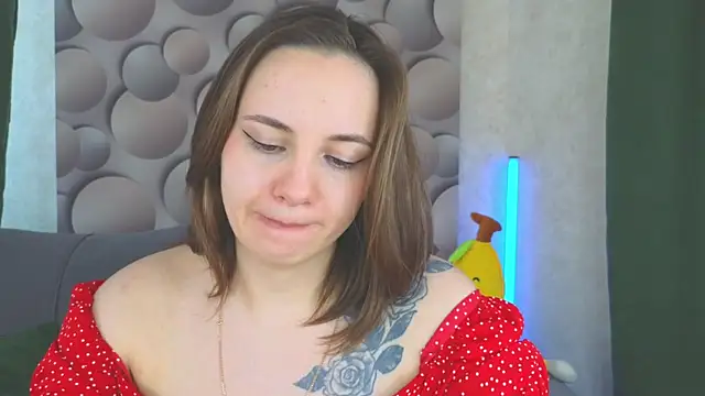 Snapshot of Cute_smile_sharon chatting on February 23, 2025, 5:56 am Cute smile sharon online show from February 23, 2025, 5:56 am
