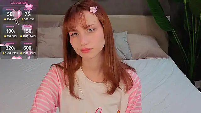 Mollly Rouge online show from October 8, 2025, 1:14 am