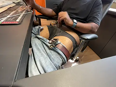 Nil Talreja online show from April 7, 2026, 9:32 am