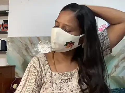 Tamil Sanjana  online show from May 17, 2026, 4:58 pm