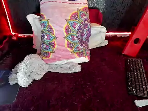 Snapshot of katizaldana chatting on February 26, 2025, 9:32 am katizaldana online show from February 26, 2025, 9:32 am