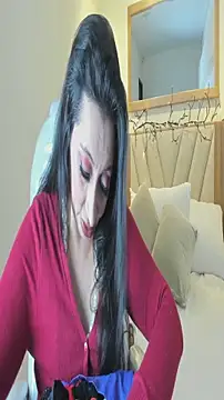 PerlaPreciosa online show from March 12, 2026, 3:23 am