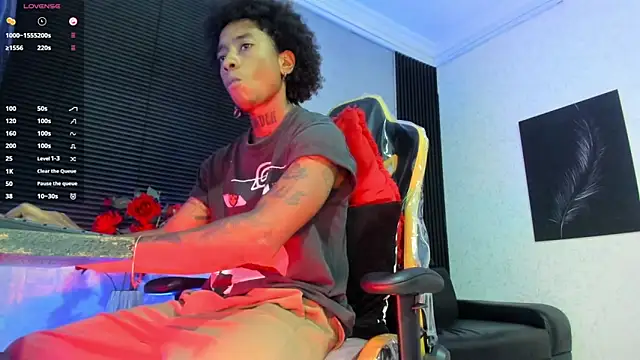 JhonyMiller  online show from October 3, 2025, 8:17 pm