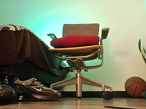 Snapshot of codysmith chatting on February 21, 2026, 11:33 am codysmith online show from February 21, 2026, 11:33 am