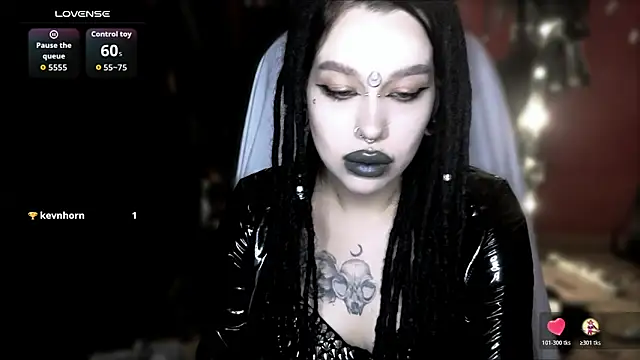 alexx succubus online show from May 14, 2026, 4:41 am