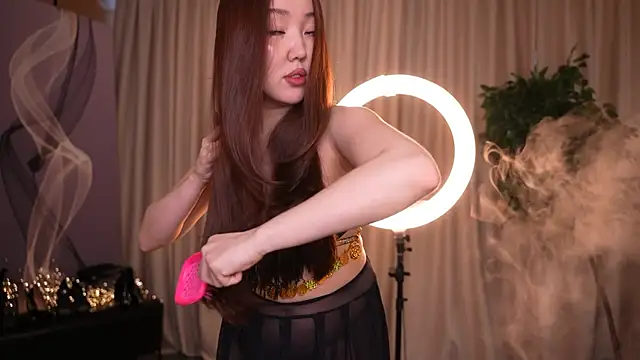 Amelyisthatyou online show from April 25, 2026, 4:26 am