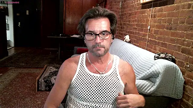 Johnny Bottoms online show from November 21, 2025, 11:36 pm