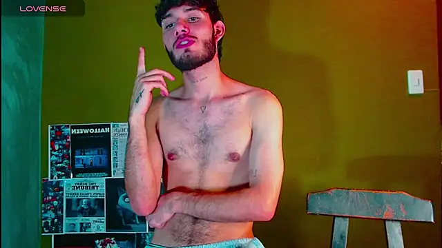 gato444  online show from January 5, 2025, 12:20 am