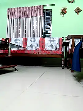 Snapshot of GildanK18 chatting on January 30, 2025, 6:21 pm GildanK18 online show from January 30, 2025, 6:21 pm