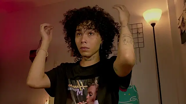 seven7xis online show from February 27, 2026, 4:12 am