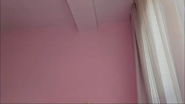 Snapshot of Naalani chatting on October 22, 2025, 6:24 am Naalani online show from October 22, 2025, 6:24 am