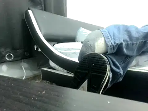 party51502 online show from February 3, 2025, 7:51 am