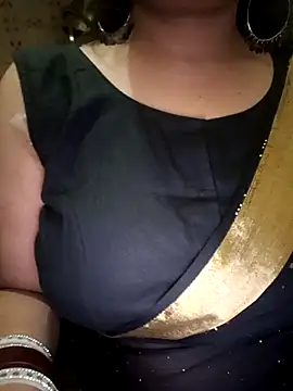 Soniya 444 online show from May 9, 2026, 5:18 pm