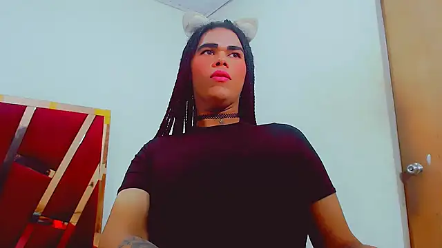 Snapshot of fox_naughty_violet chatting on September 12, 2025, 7:36 pm fox naughty violet online show from September 12, 2025, 7:36 pm
