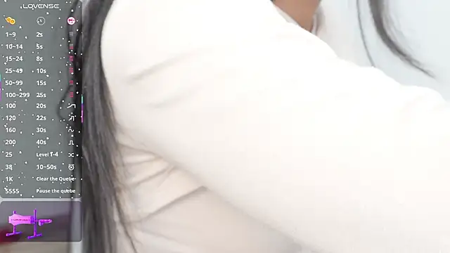 Mara-Bella online show from March 8, 2026, 10:02 pm