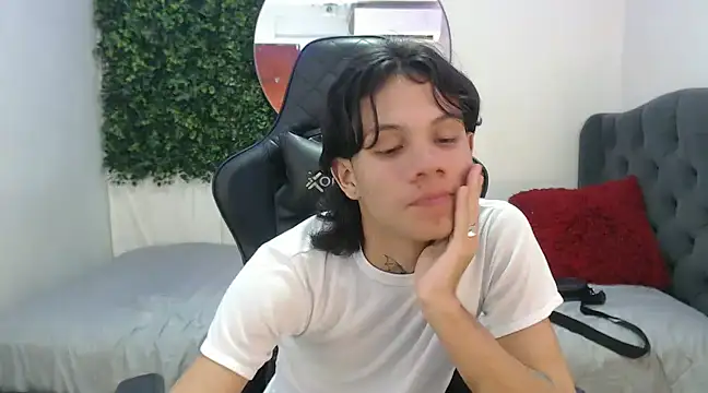 andy dan18 online show from January 19, 2025, 7:15 pm