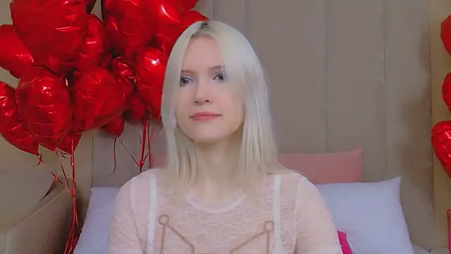 NellieLoyns online show from February 17, 2026, 5:30 pm