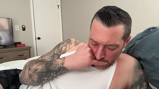 moon-boy online show from February 5, 2025, 7:53 pm