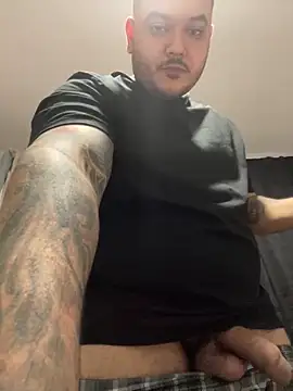 Snapshot of El_Titan1998 chatting on January 10, 2025, 10:25 pm El Titan1998 online show from January 10, 2025, 10:25 pm