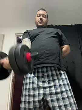 Snapshot of El_Titan1998 chatting on February 23, 2025, 11:33 am El Titan1998 online show from February 23, 2025, 11:33 am