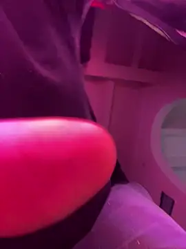 Snapshot of El_Titan1998 chatting on March 11, 2025, 1:01 pm El Titan1998 online show from March 11, 2025, 1:01 pm