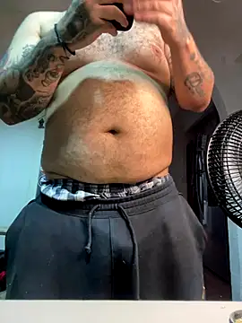 Snapshot of El_Titan1998 chatting on October 11, 2025, 11:31 am El Titan1998 online show from October 11, 2025, 11:31 am